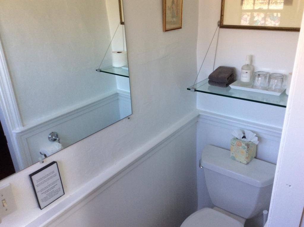 Samuel Durfee House Bed & Breakfast นิวพอร์ต ภายนอก รูปภาพ
